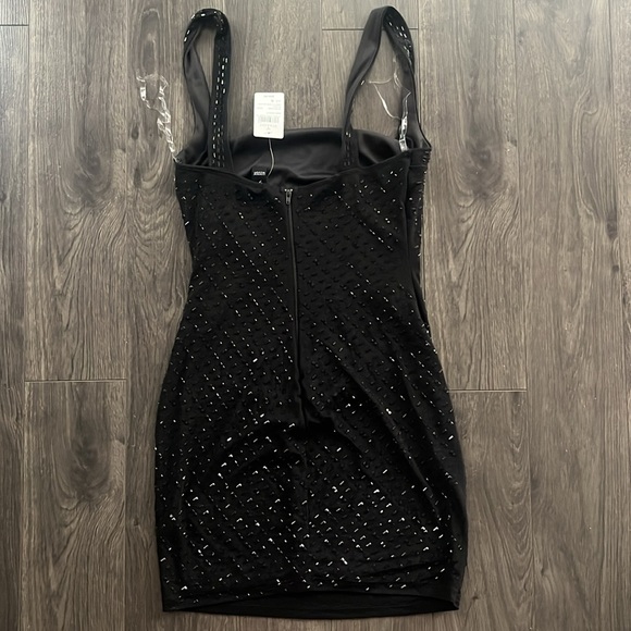 Ready to wow sleeveless rhinestone mesh mini dress - Picture 3 of 4